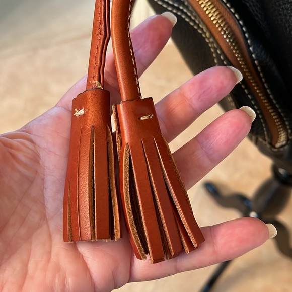 Dooney & Bourke backpack - Picture 5 of 15